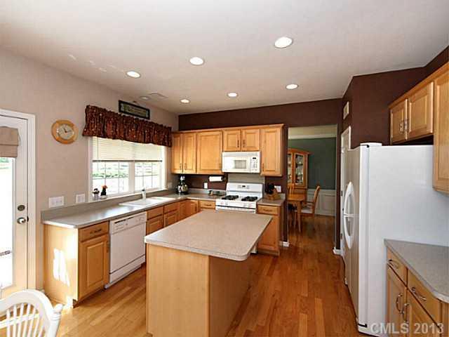2544 Coltsgate Road Waxhaw, NC 28173 - Photo 5 of 16