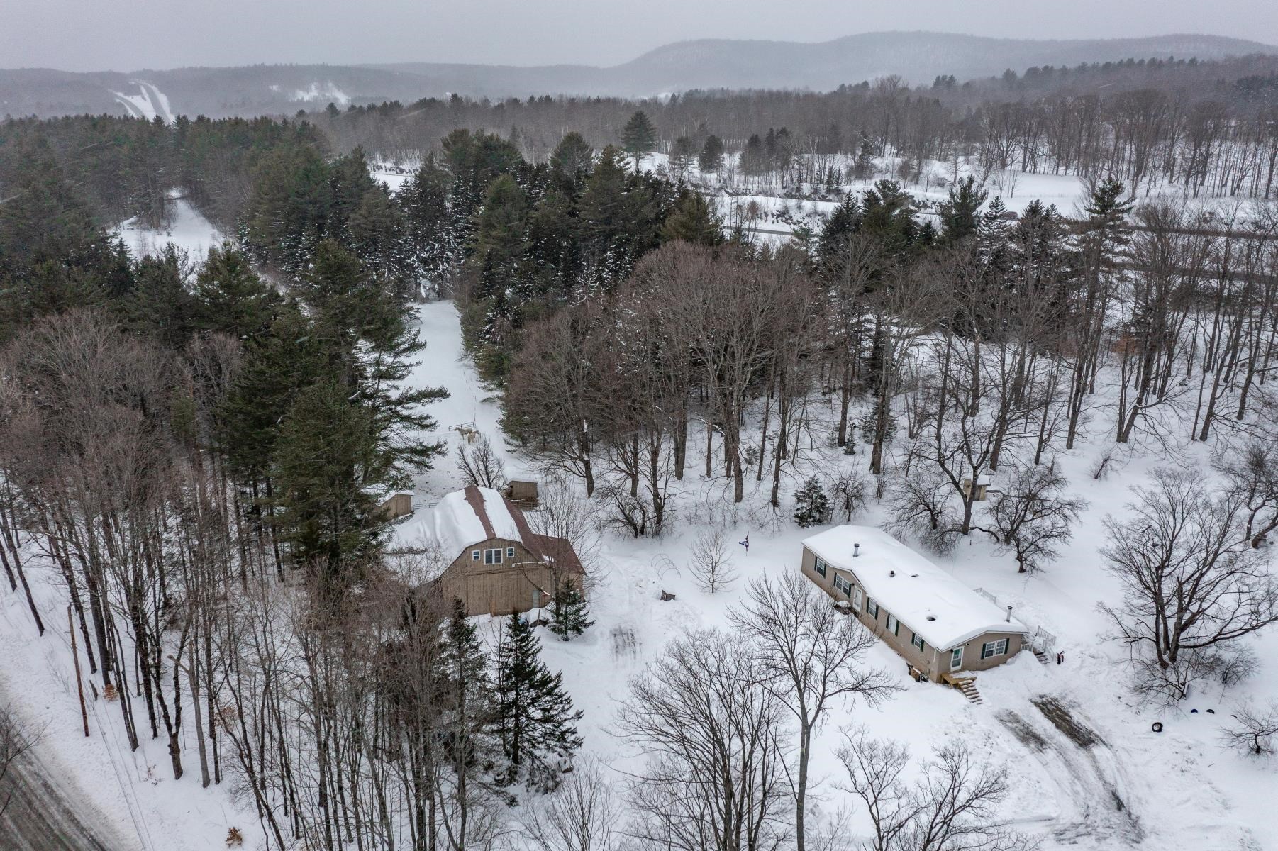 847 Stone Road Brookfield, VT 05679 - Photo 7 of 38
