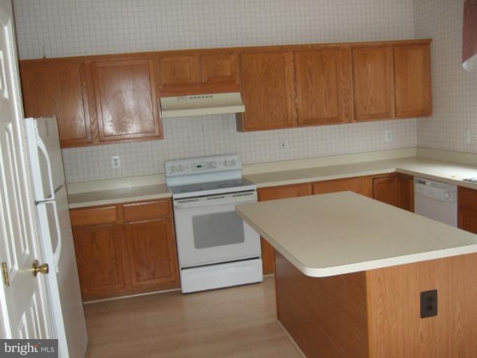 2761 Summers Ridge Drive Odenton, MD 21113 - Photo 10 of 21 Kitchen