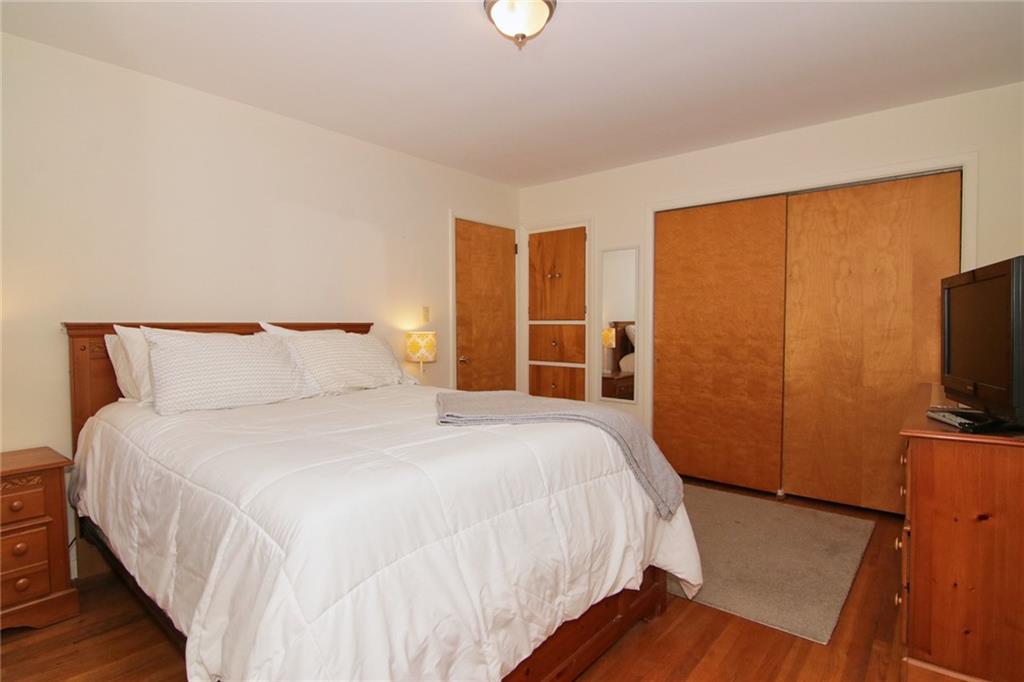 2044 Woodcrest Road Indianapolis, IN 46227 - Photo 27 of 36 Gallery Image 27