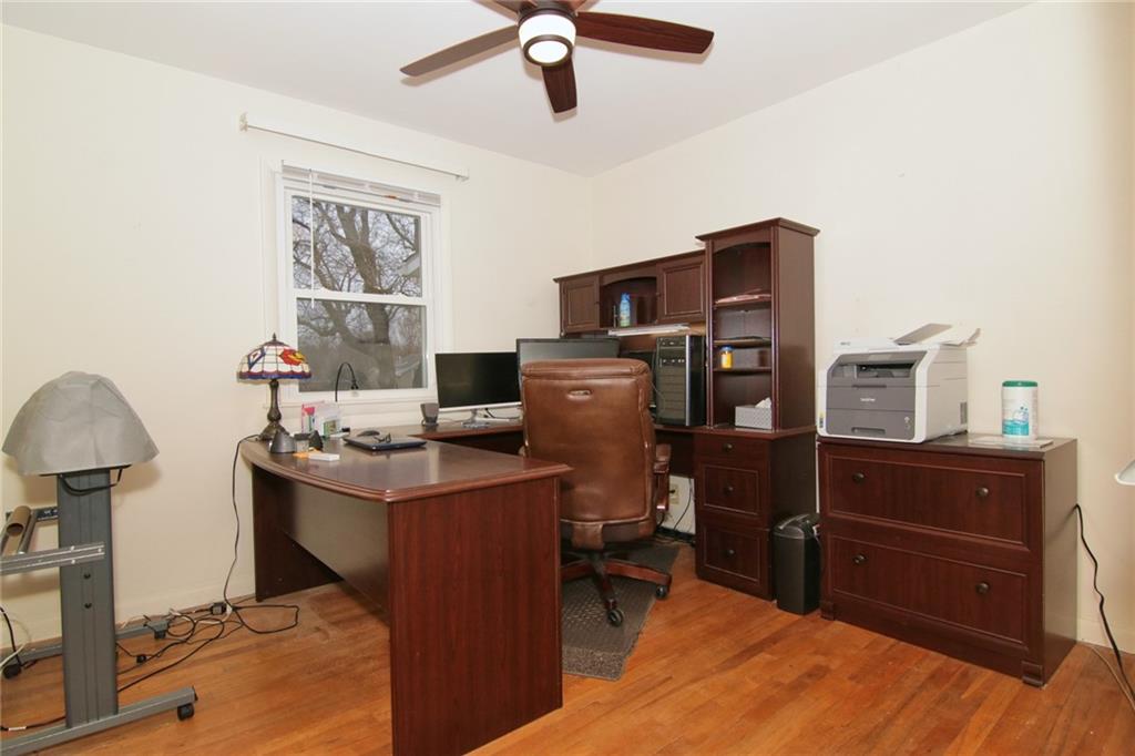 2044 Woodcrest Road Indianapolis, IN 46227 - Photo 30 of 36 Gallery Image 30