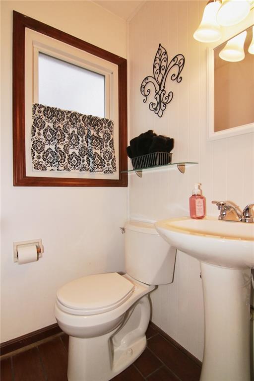 2044 Woodcrest Road Indianapolis, IN 46227 - Photo 31 of 36 Gallery Image 31