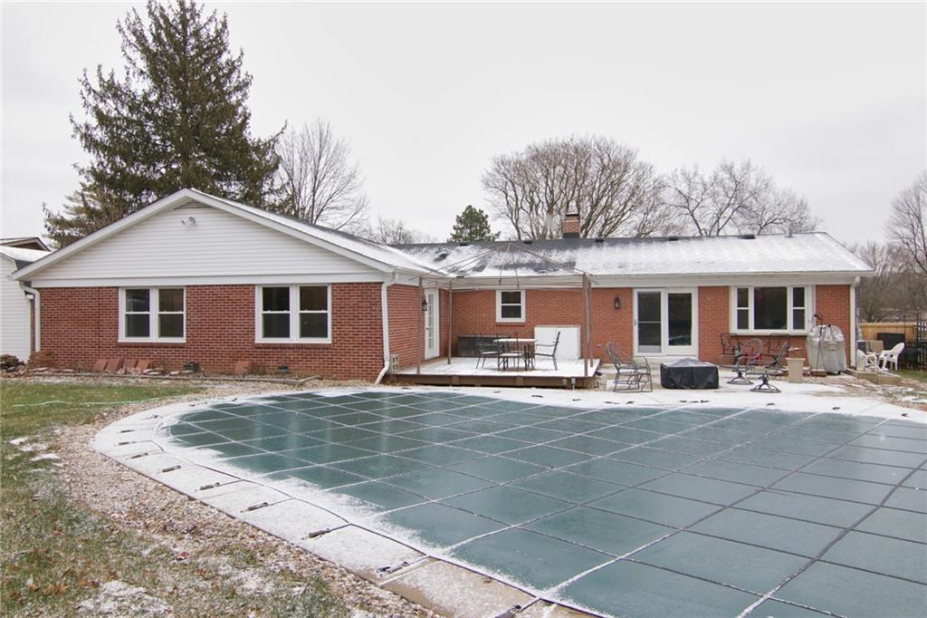 2044 Woodcrest Road Indianapolis, IN 46227 - Photo 32 of 36 Gallery Image 32