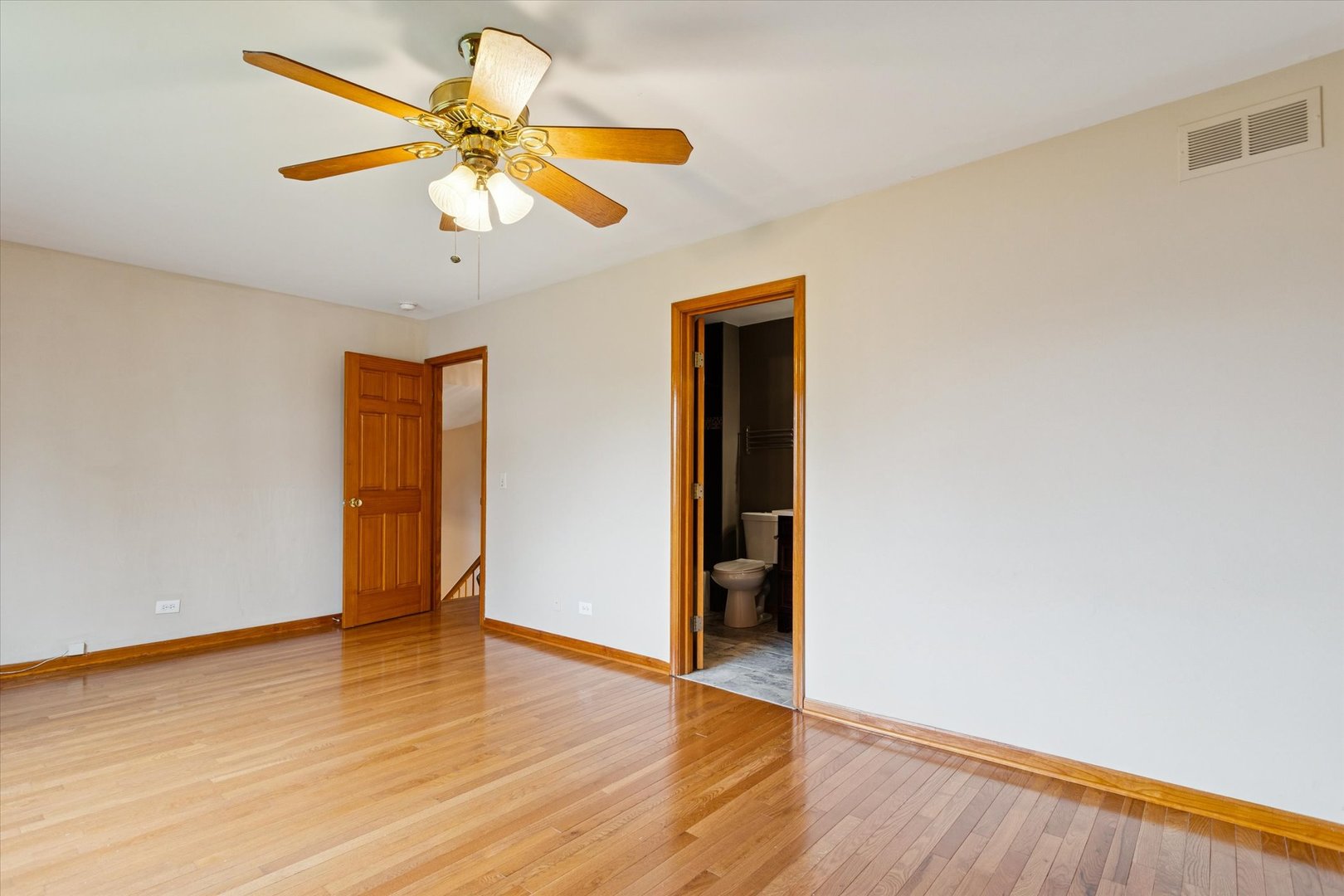 1410 Fairfax Lane Buffalo Grove, IL 60089 - Photo 19 of 32