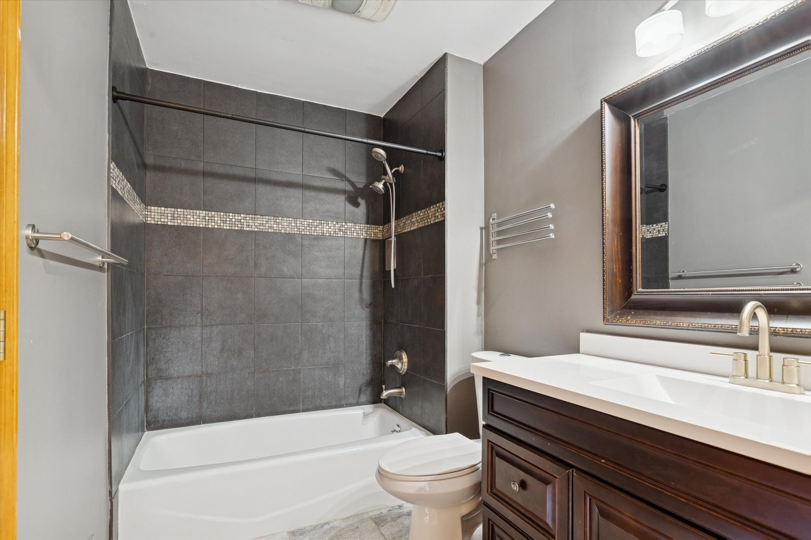 1410 Fairfax Lane Buffalo Grove, IL 60089 - Photo 21 of 32