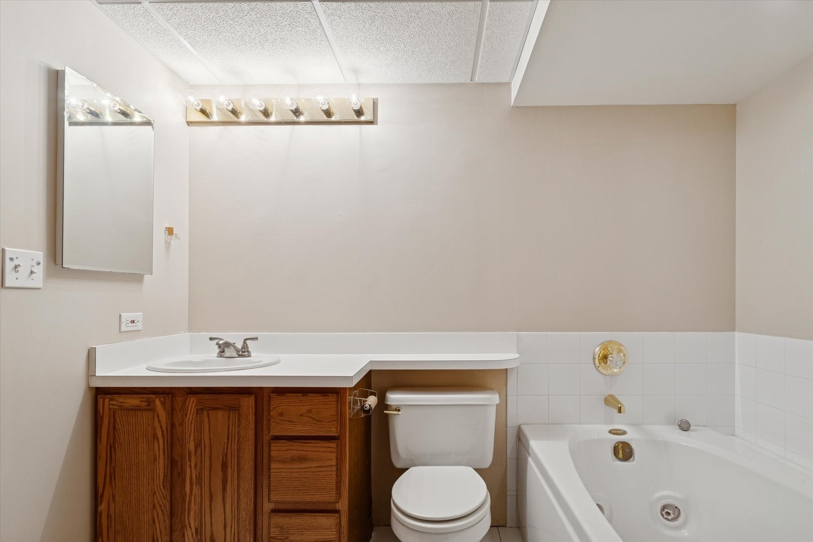 1410 Fairfax Lane Buffalo Grove, IL 60089 - Photo 29 of 32