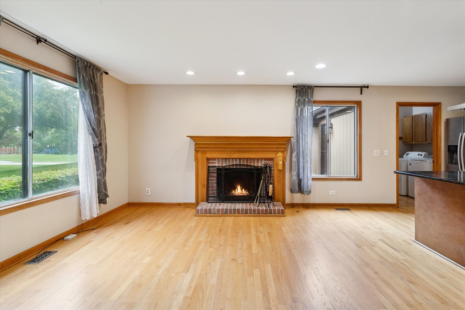 1410 Fairfax Lane Buffalo Grove, IL 60089 - Photo 5 of 32