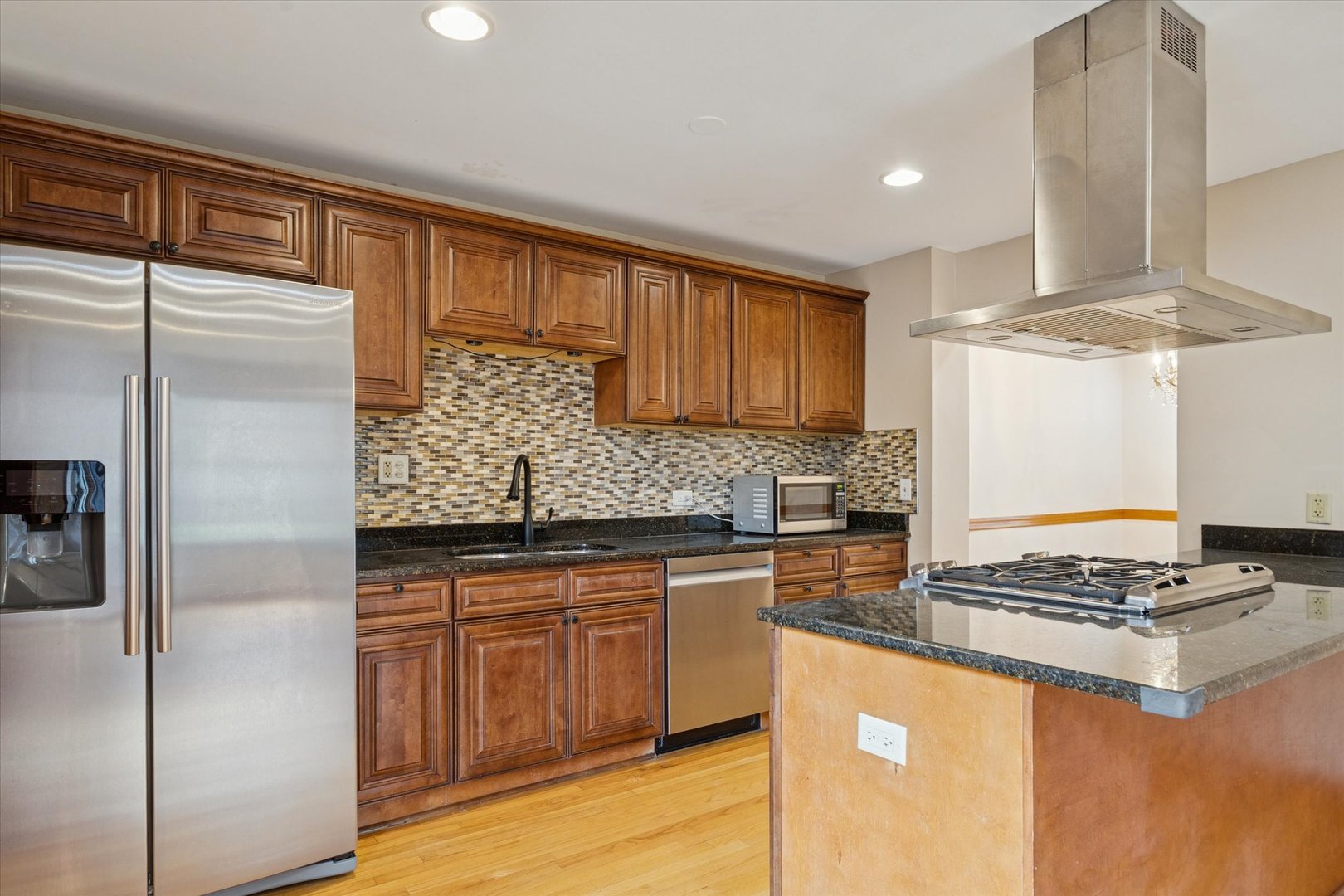 1410 Fairfax Lane Buffalo Grove, IL 60089 - Photo 9 of 32