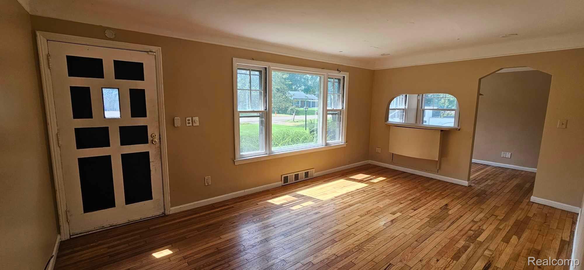 2159 Fred Street Warren, MI 48092 - Photo 8 of 16 Gallery Image 8