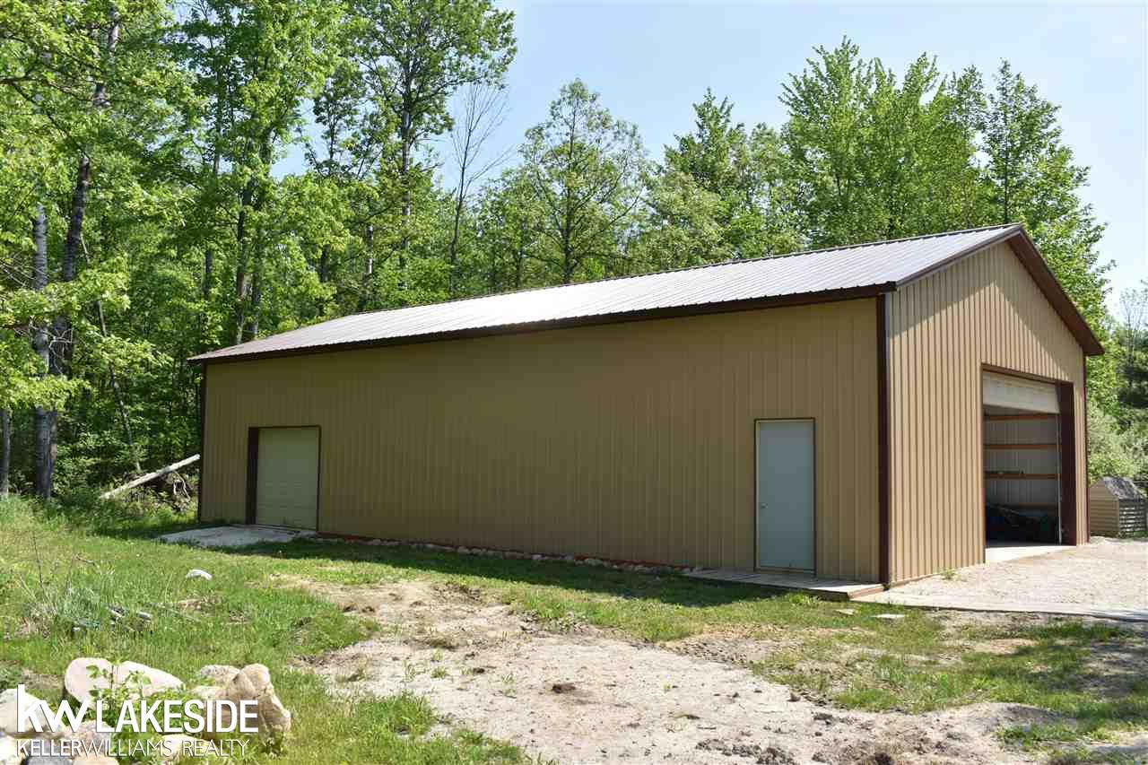 2232 Guernsey Road Beaverton, MI 48612 - Photo 32 of 41 31348784-31.JPG