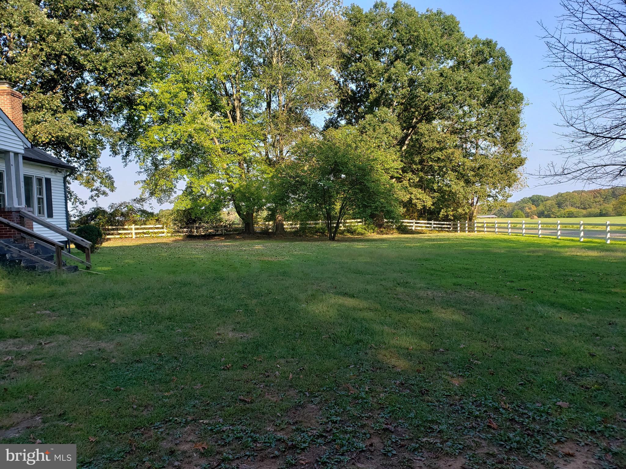 5560 Germantown Road Midland, VA 22728 - Photo 22 of 41 Large Flat Front Yard