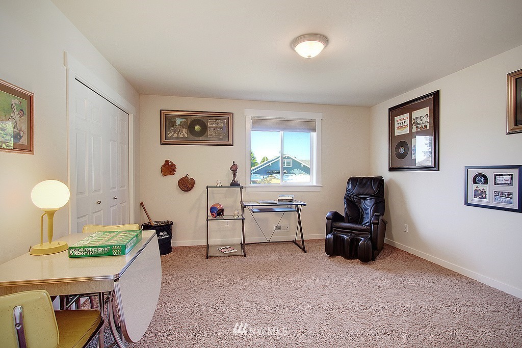 2414 Northeast 22nd Street Renton, WA 98056 - Photo 20 of 25 Gallery Image 20