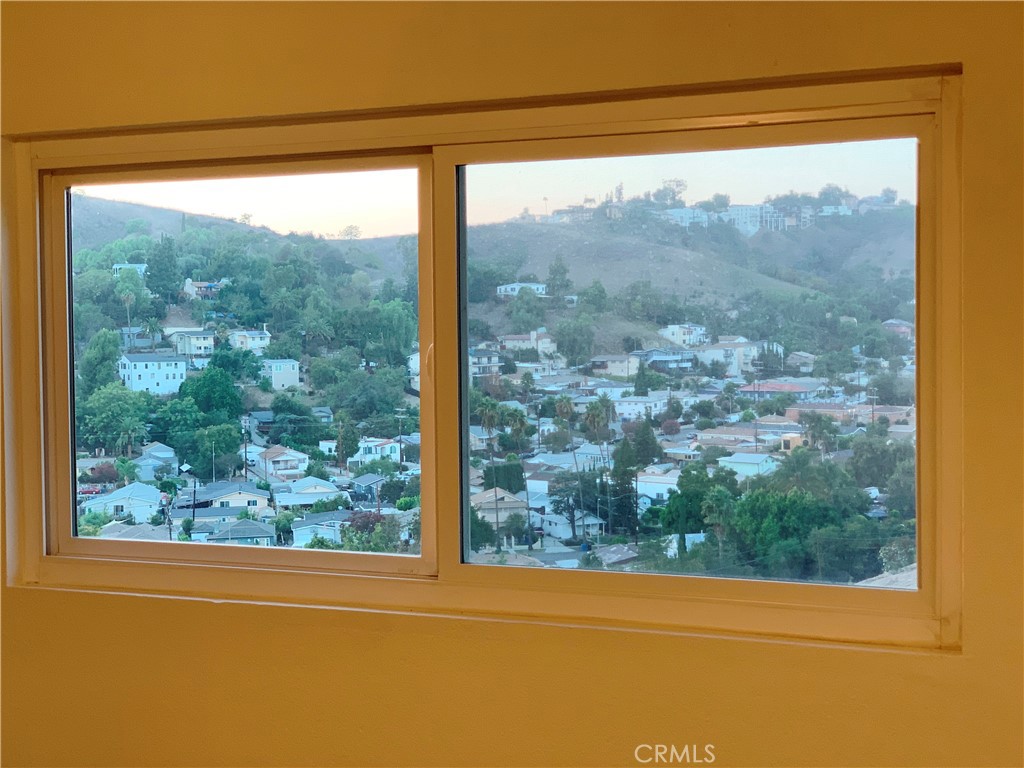 4053 Barrett Road Los Angeles, CA 90032 - Photo 22 of 40 Gallery Image 22