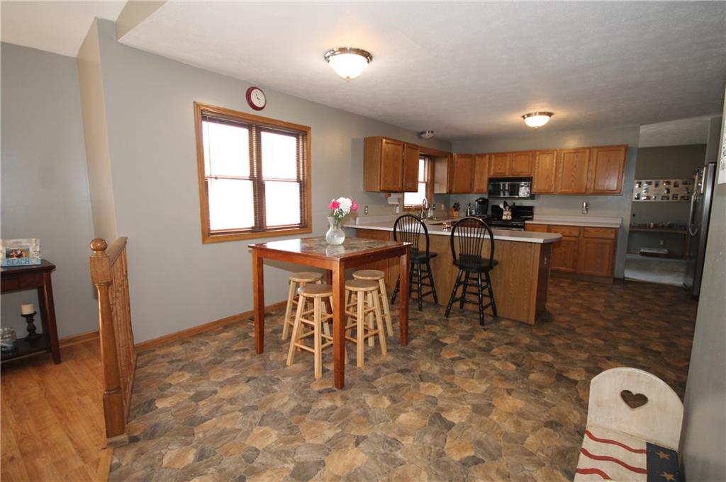 4339 River Road Columbus, IN 47203 - Photo 13 of 46