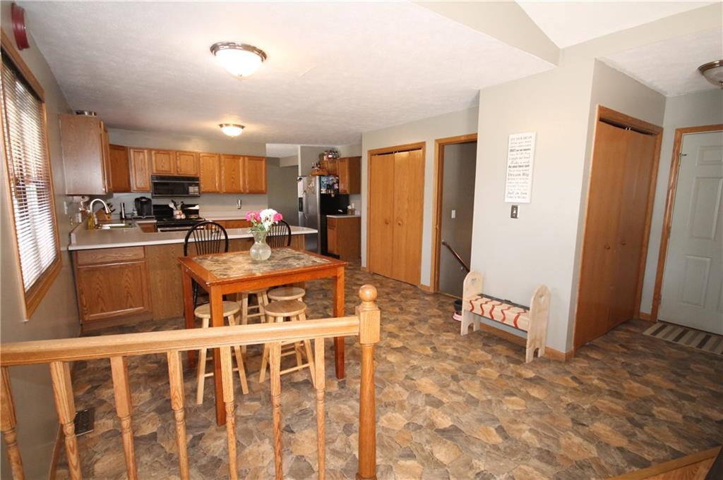 4339 River Road Columbus, IN 47203 - Photo 17 of 46