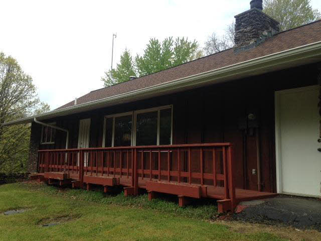 7083 Sohn Road Vassar, MI 48768 - Photo 9 of 16 21294440-8.JPG