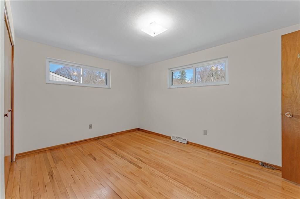 1718 O'Block Road Pittsburgh, PA 15239 - Photo 14 of 24 Gallery Image 14
