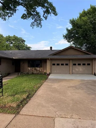$306,000 | 1202 Red Oak Street, Ennis, TX 75119