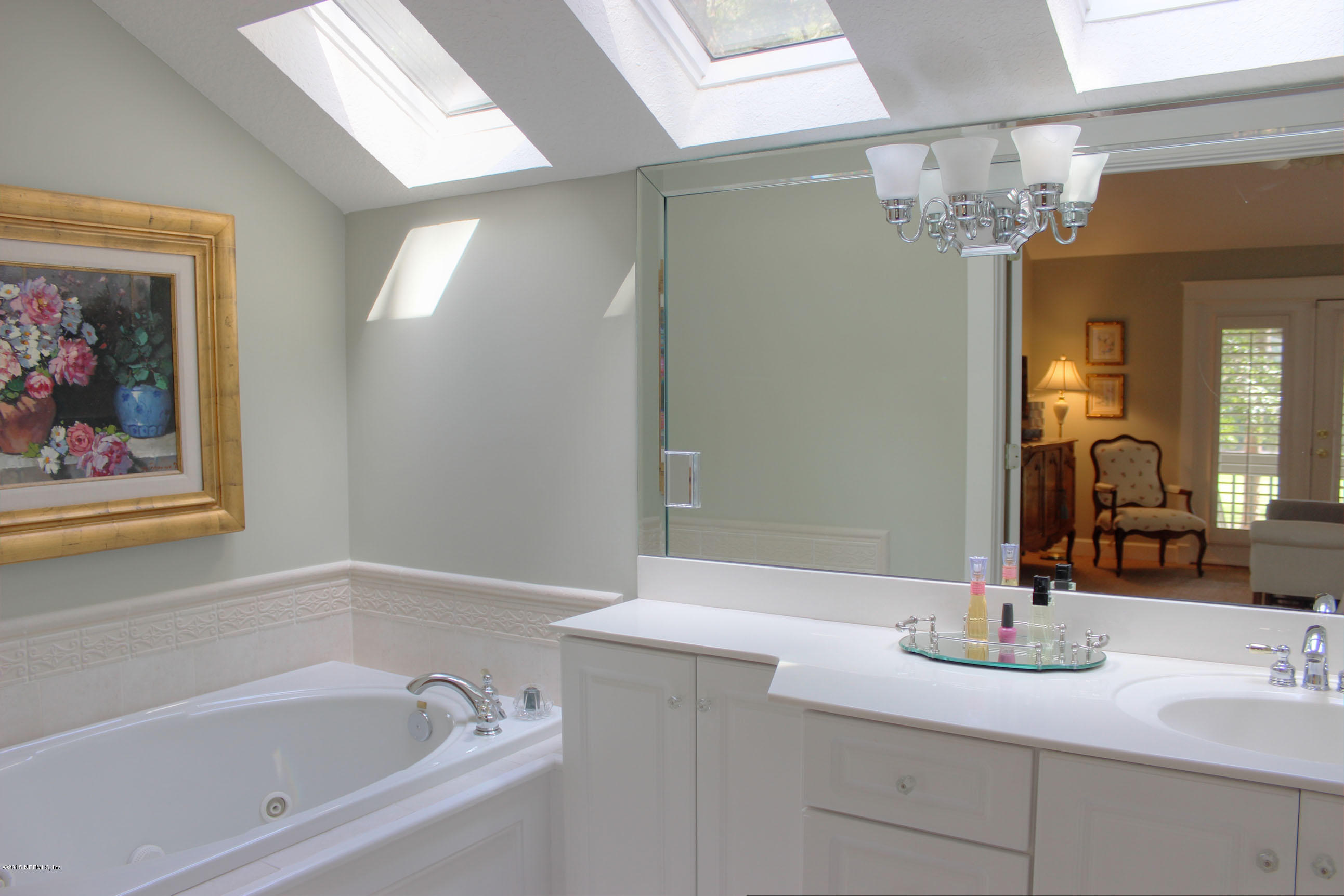 11 Willow Pond Road Fernandina Beach, FL 32034 - Photo 18 of 23 masterbath1-sm