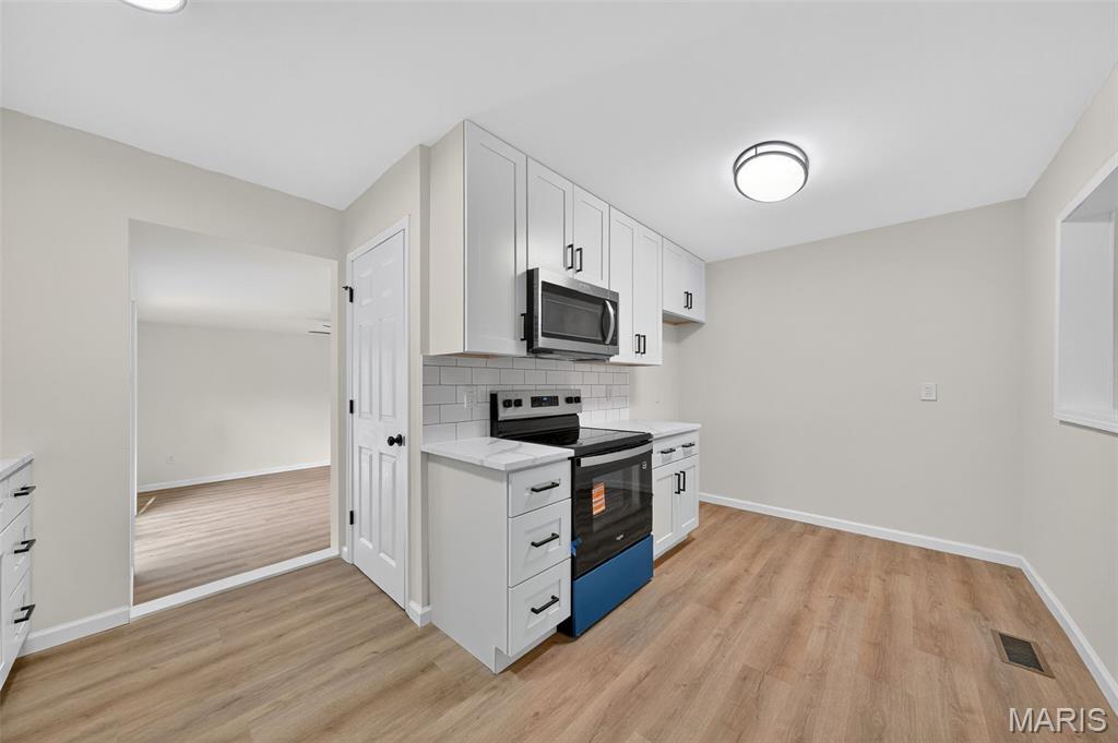 8509 MacKenzie Road St. Louis, MO 63123 - Photo 10 of 23