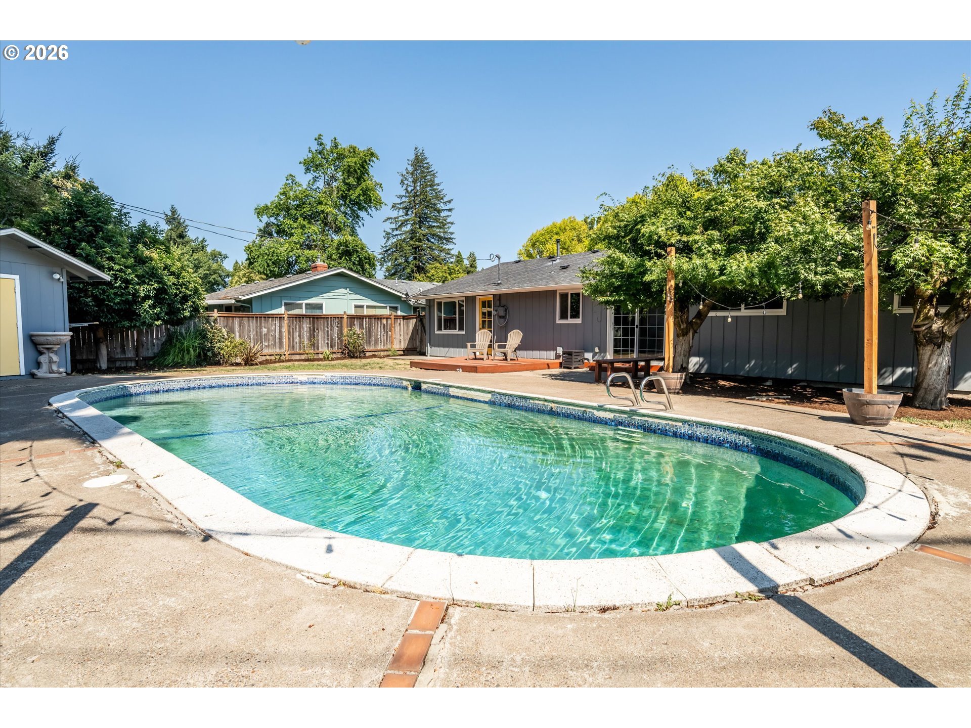 2230 Azure Street Eugene, OR 97401 - Photo 30 of 42