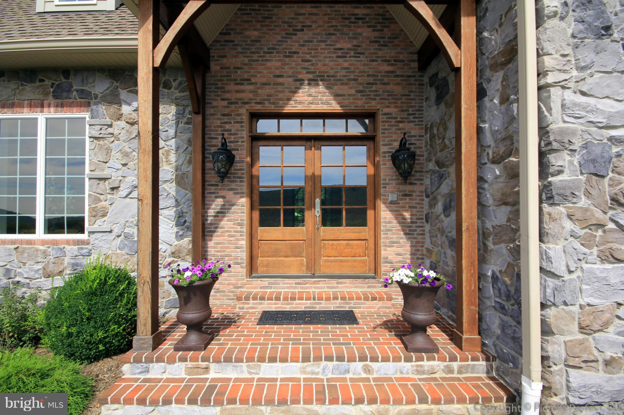 1070 Valley Road Knoxville, MD 21758 - Photo 4 of 29 Exterior (Front)