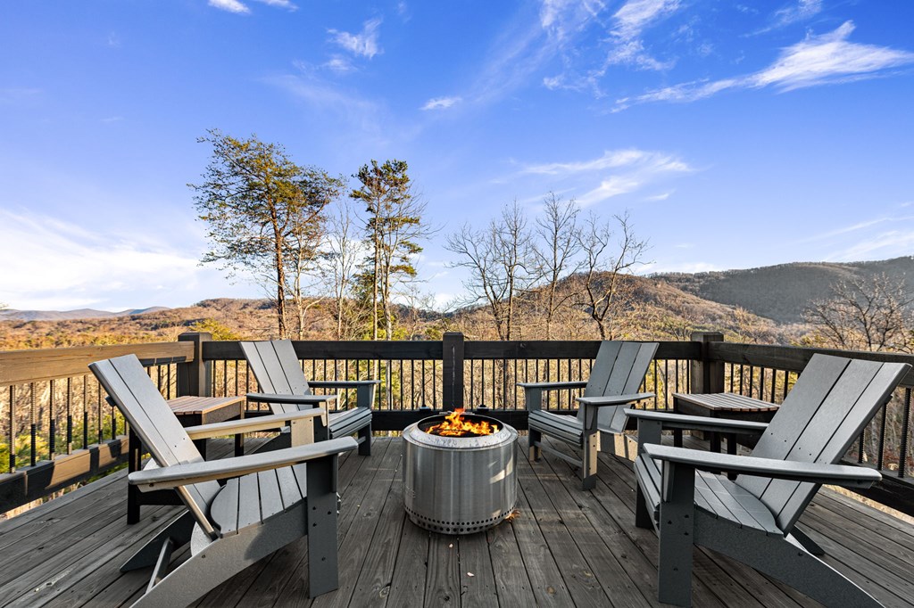 539 Deer Crest Road Blue Ridge, GA 30513 - Photo 32 of 87