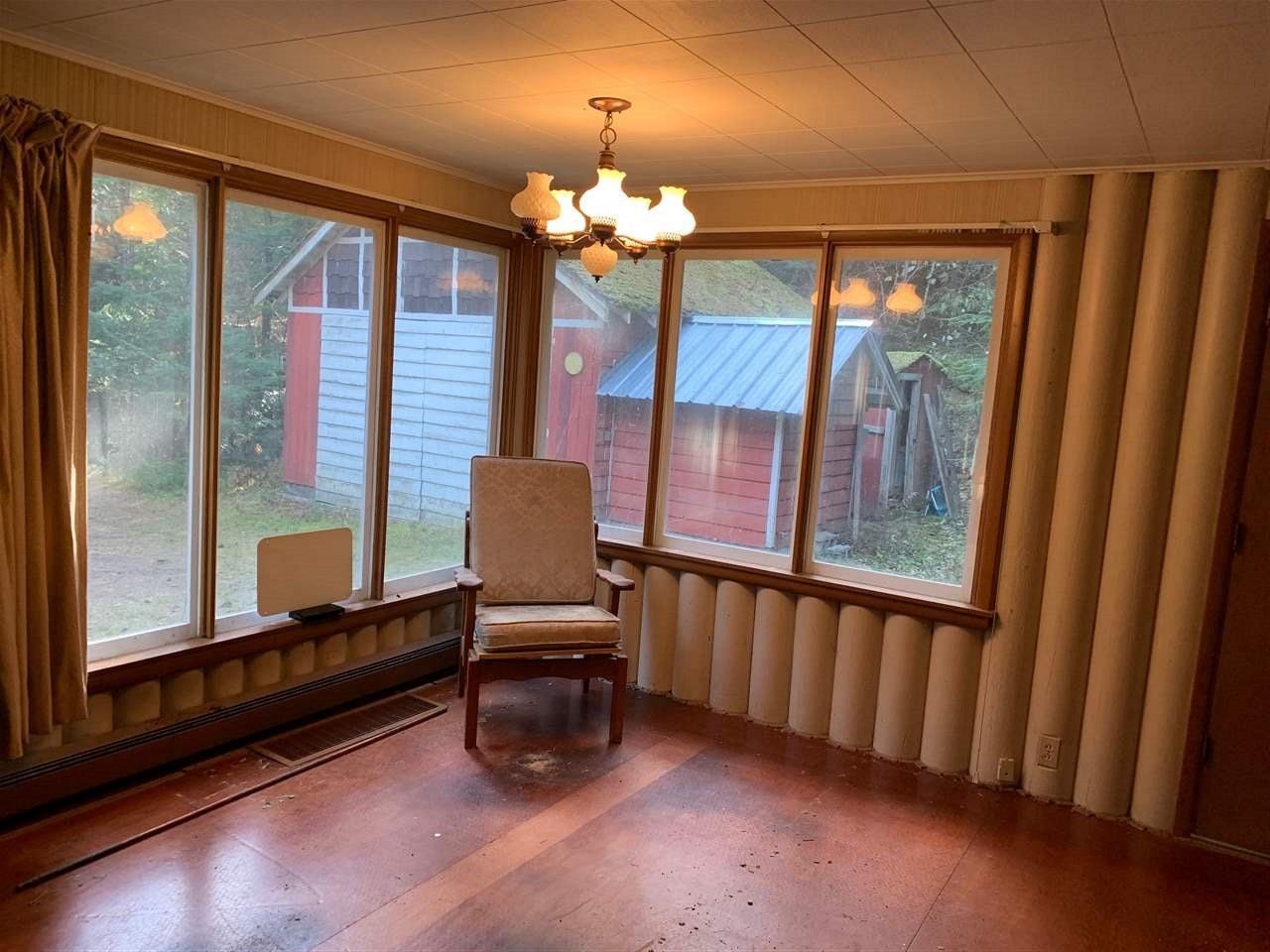17242 East Kellogg Road Mead, WA 99021 - Photo 8 of 19