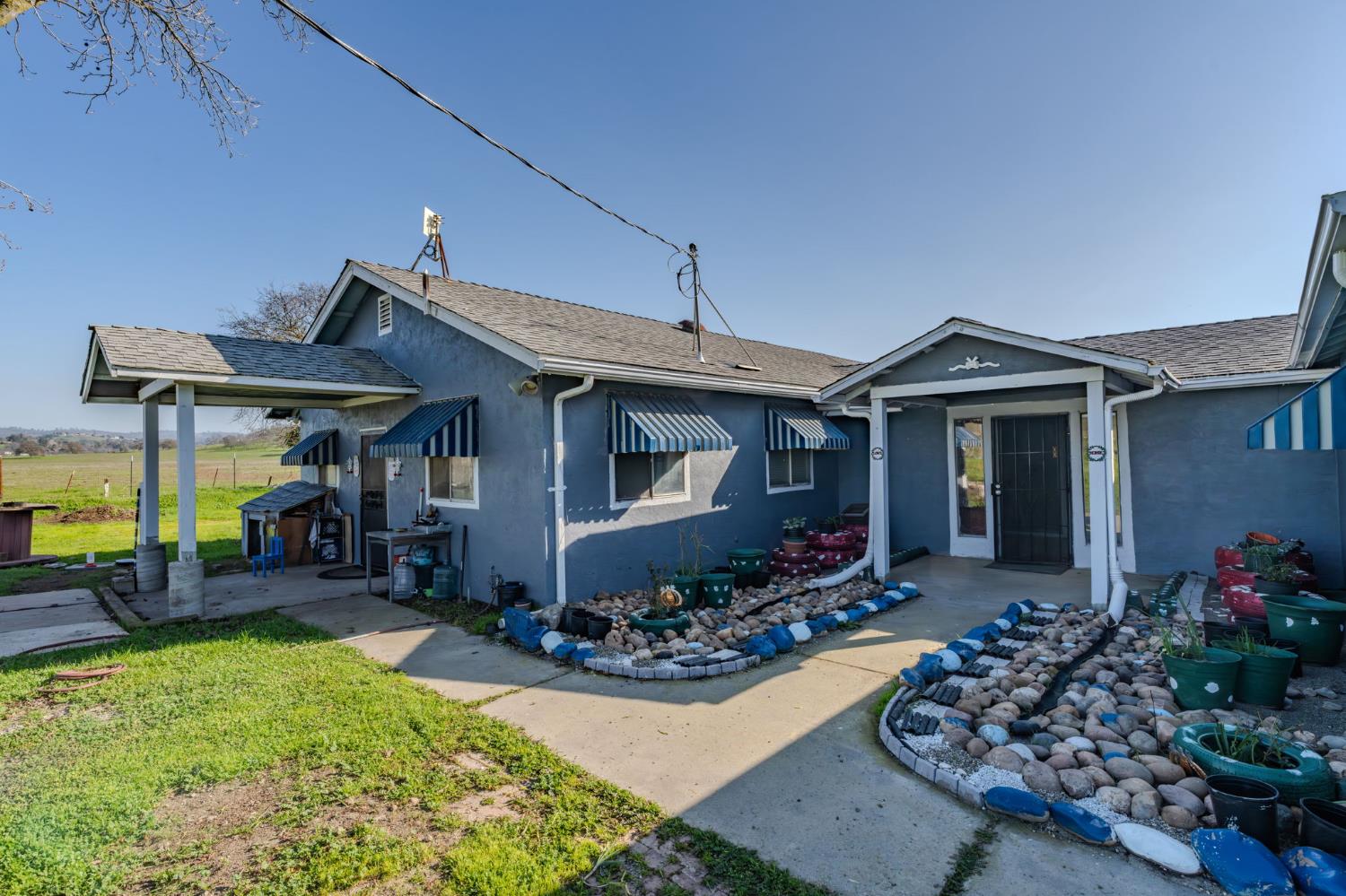 9973 Scenic Valley Road Valley Springs, CA 95252 - Photo 3 of 63