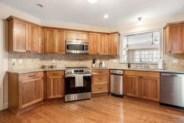 $699,900 | 100 Shepard's Cove Road, Unit G107, Kittery, ME 03904