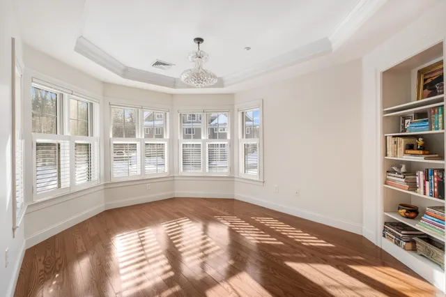 $699,900 | 100 Shepard's Cove Road, Unit G107, Kittery, ME 03904