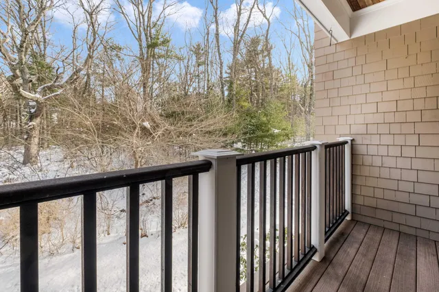 $699,900 | 100 Shepard's Cove Road, Unit G107, Kittery, ME 03904