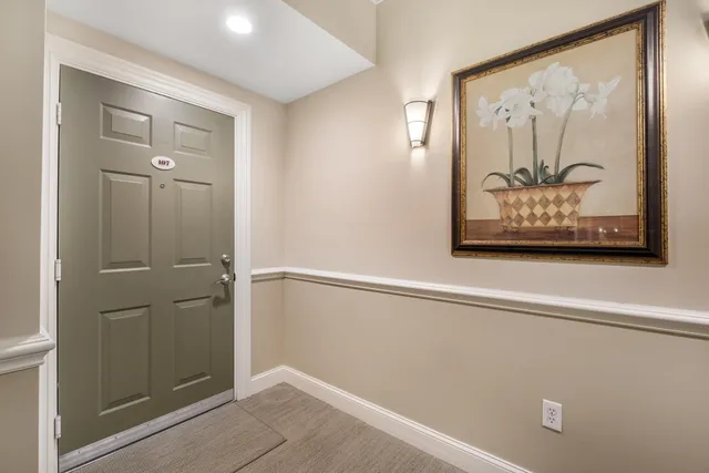 $699,900 | 100 Shepard's Cove Road, Unit G107, Kittery, ME 03904