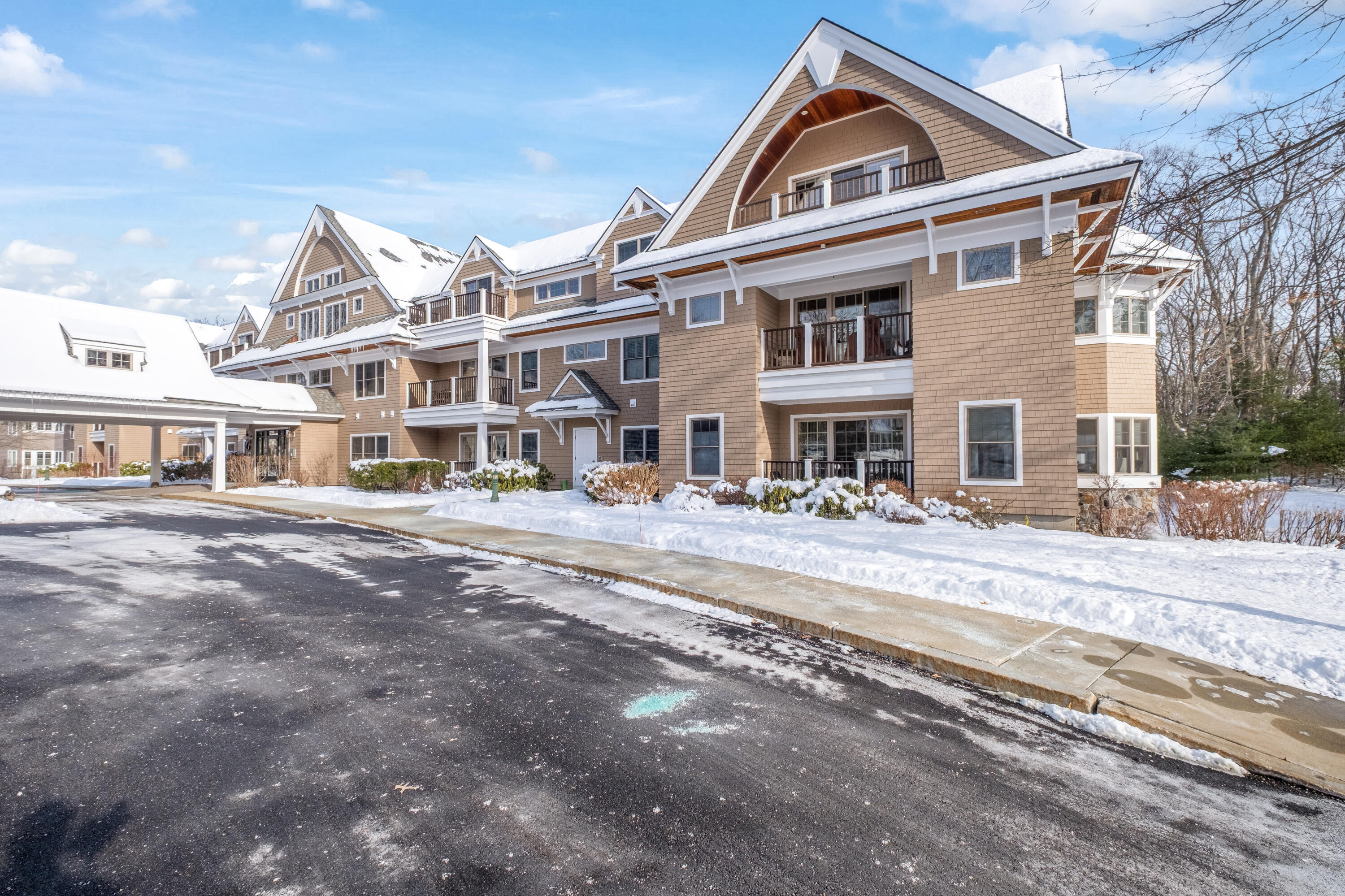 100 Shepard's Cove Road, Unit G107 Kittery, ME 03904 - Photo 33 of 48 DSCF0751