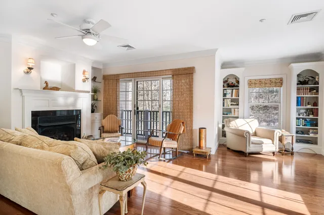 $699,900 | 100 Shepard's Cove Road, Unit G107, Kittery, ME 03904