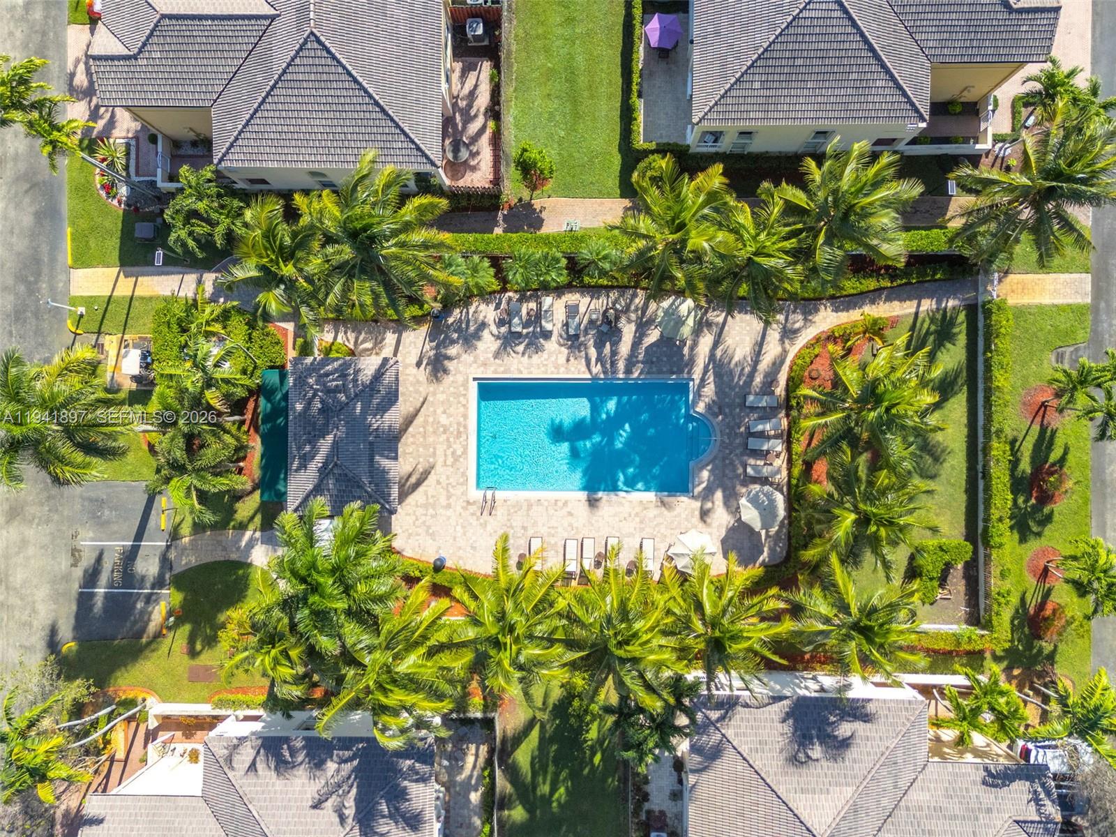 5505 Northwest 112th Path, Unit 5505 Doral, FL 33178 - Photo 42 of 44 a bunch of flowers