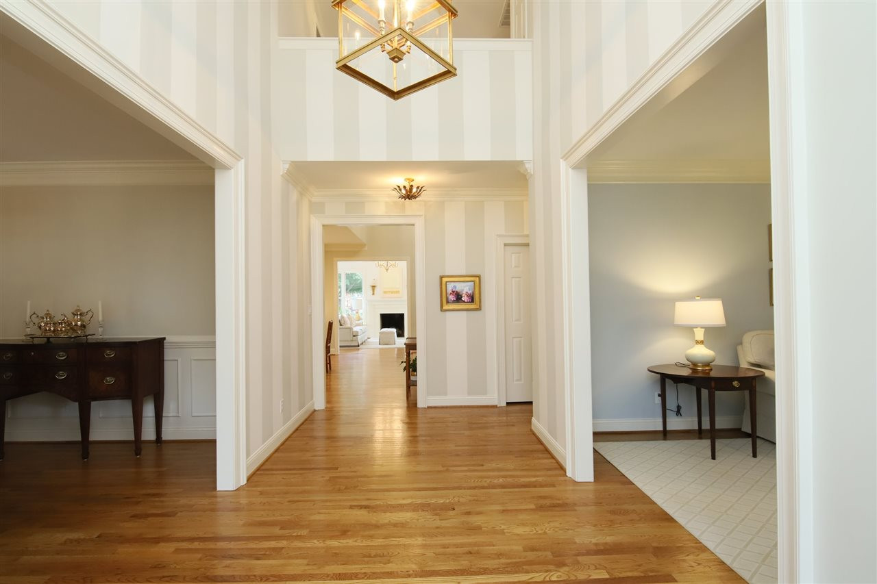 3112 Agecroft Road Raleigh, NC 27608 - Photo 4 of 29 Photo 4