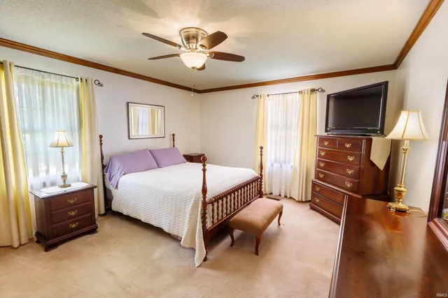 $450,000 | 3165 Hazelwood Drive, Vincennes, IN 47591