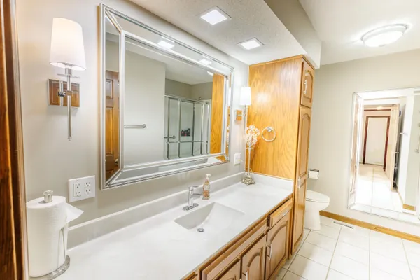 $399,999 | 3165 Hazelwood Drive, Vincennes, IN 47591