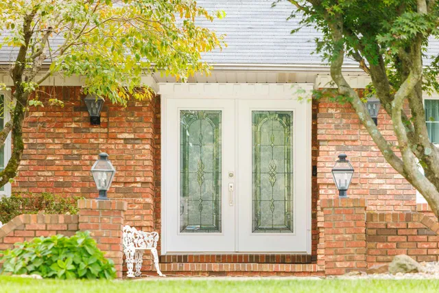 $450,000 | 3165 Hazelwood Drive, Vincennes, IN 47591