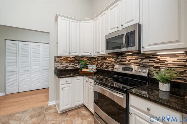 $315,000 | 910 Westwood Village Way, Unit 402, Midlothian, VA 23114