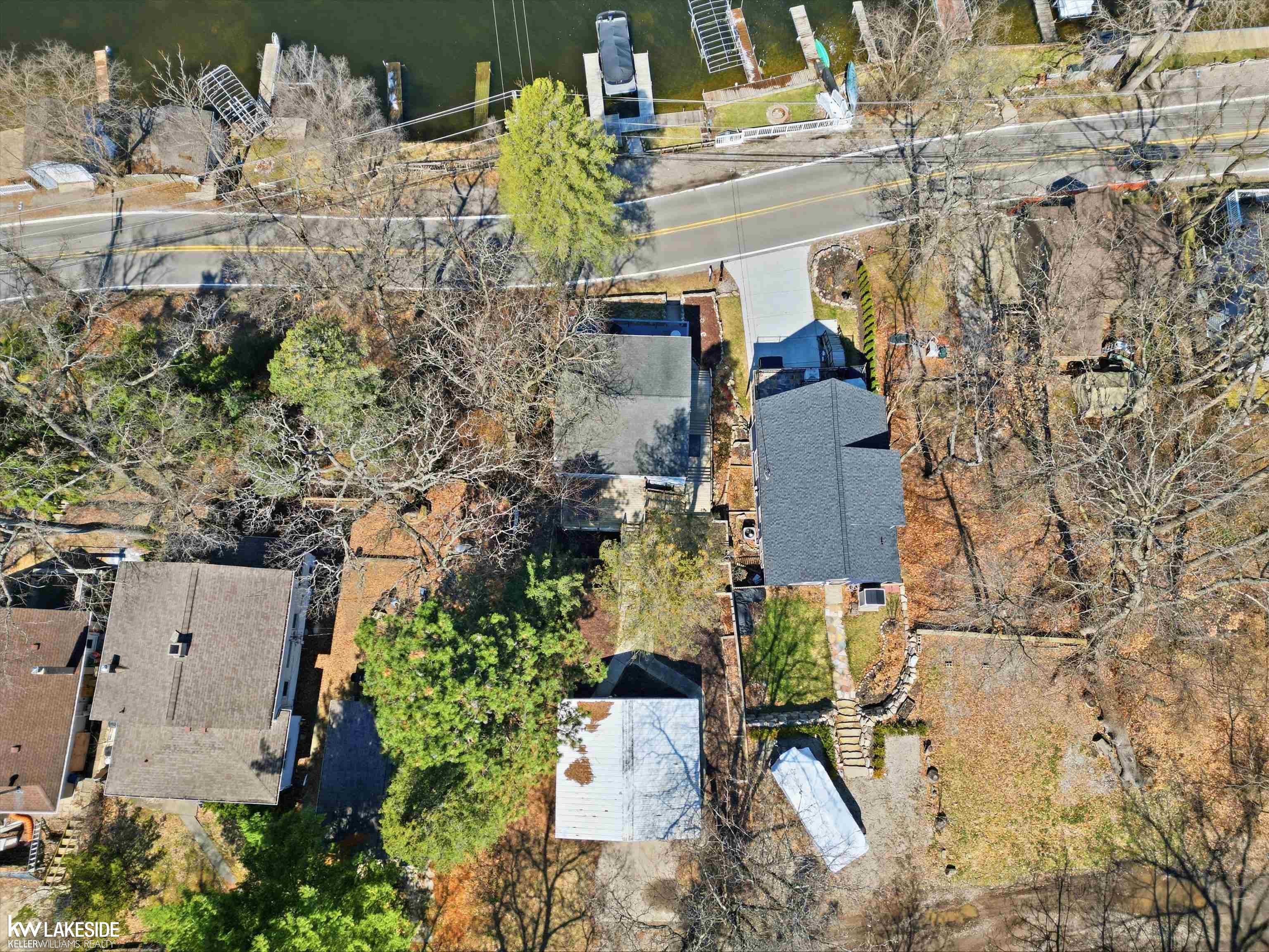 465 Heights Road Lake Orion, MI 48362 - Photo 44 of 46 50203916-da52e4b4-36a4-4a8f-a6e3-87ad8256c796.JPG