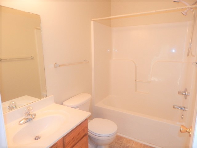 604 Avondale Road Oak Grove, KY 42262 - Photo 6 of 9