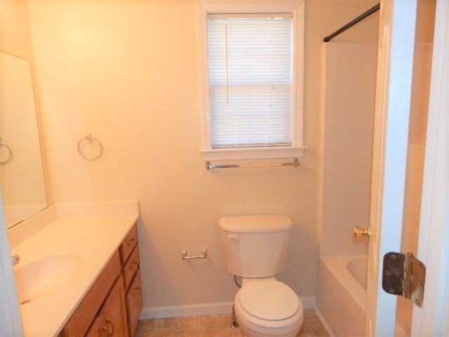 604 Avondale Road Oak Grove, KY 42262 - Photo 8 of 9