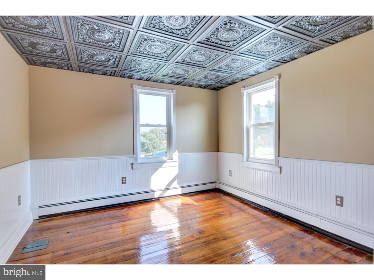 5323 Chestnut Hill Road Center Valley, PA 18034 - Photo 15 of 23 Gallery Image 15