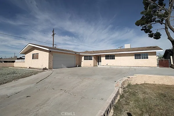 $350,000 | 1105 Bigger Street, Barstow, CA 92311