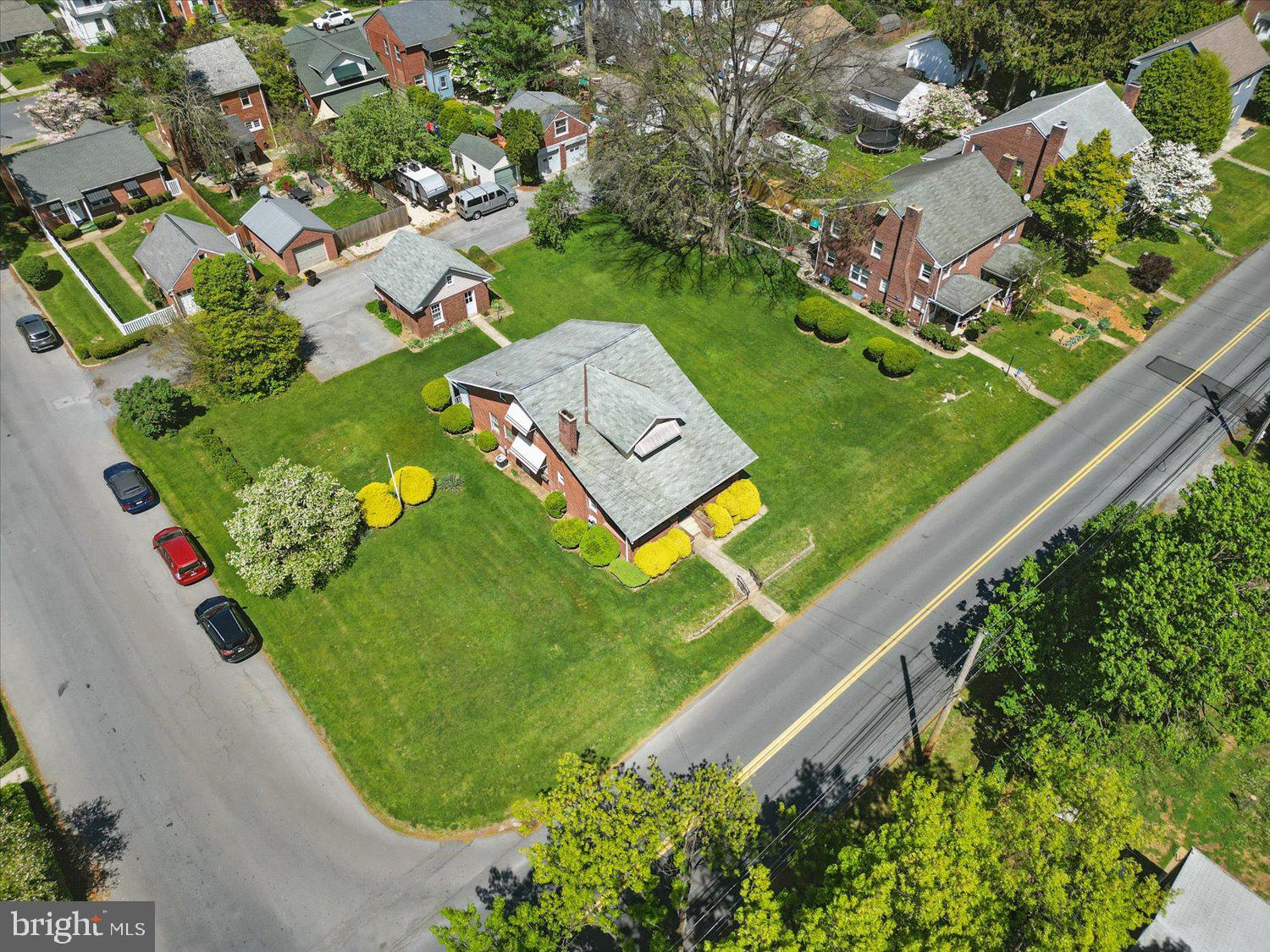 103 Pleasure Road Lancaster, PA 17601 - Photo 3 of 33 Gallery Image 3