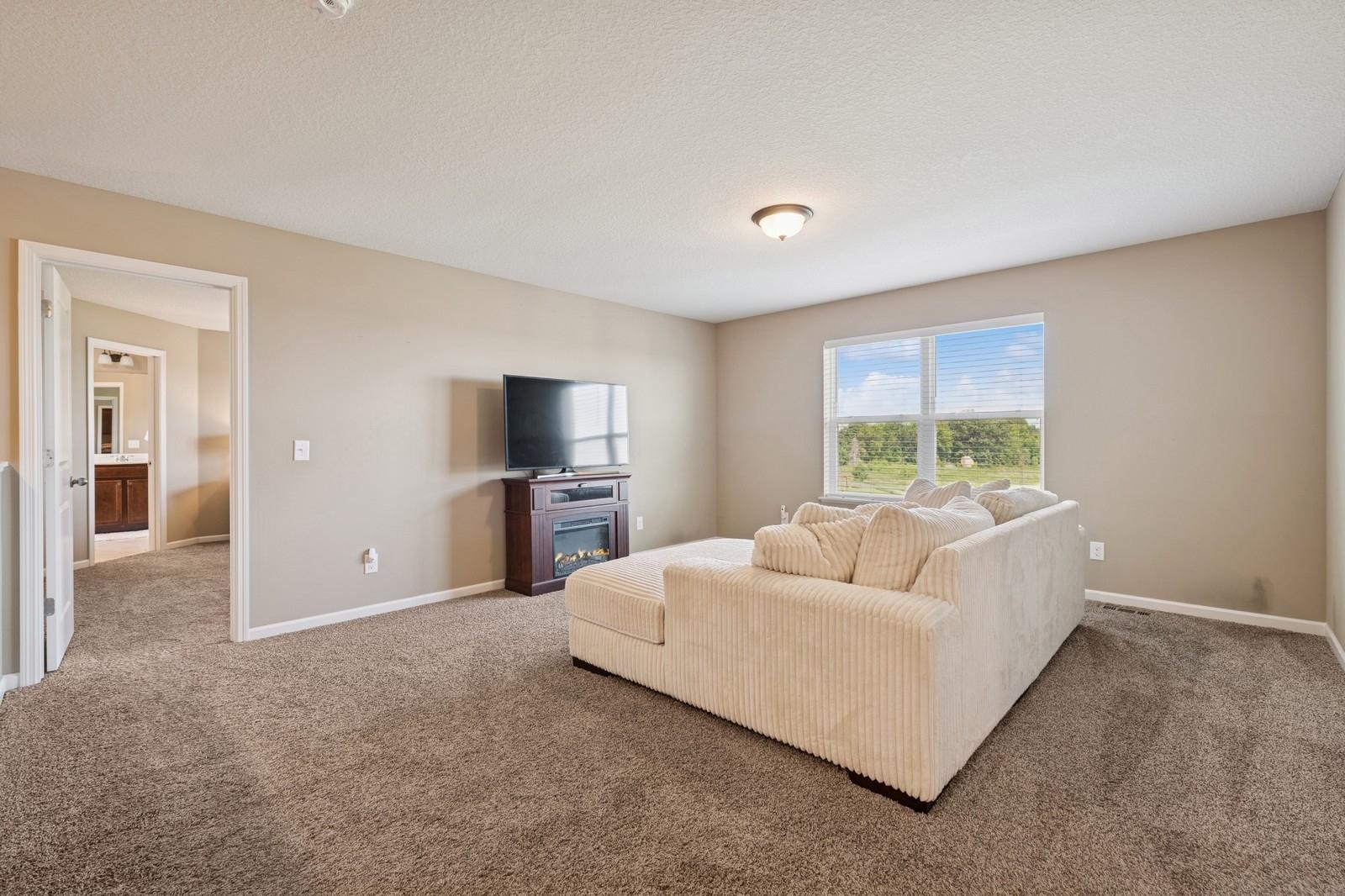 1615 Tamarack Road Shakopee, MN 55379 - Photo 11 of 26 Gallery Image 11