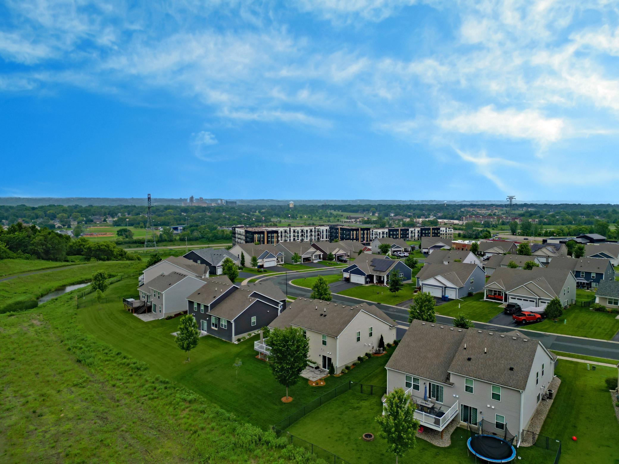 1615 Tamarack Road Shakopee, MN 55379 - Photo 24 of 26 Gallery Image 24