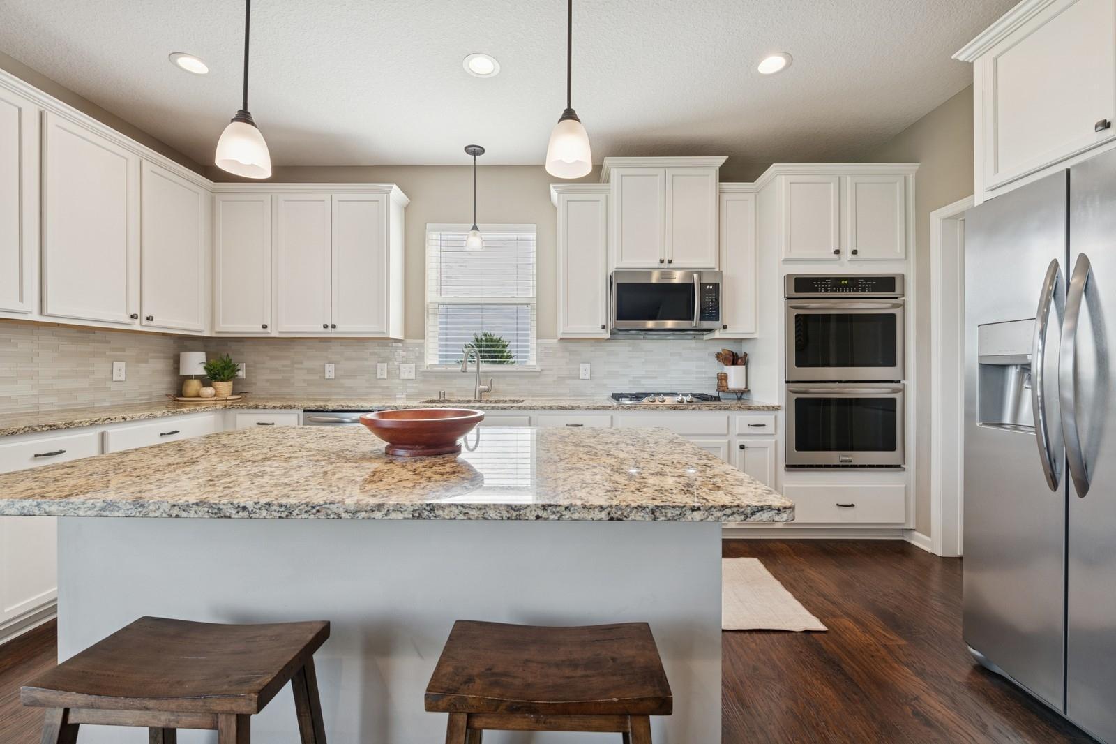 1615 Tamarack Road Shakopee, MN 55379 - Photo 8 of 26 Gallery Image 8